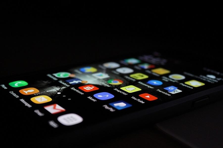Top 10 Mobile App Design Trends 2024